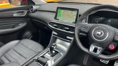 MG Hs 1.5 T-GDI Exclusive 5dr DCT Petrol Hatchback